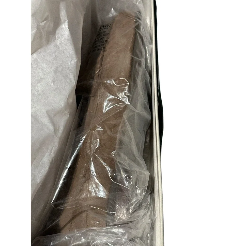Array Harper Women's Taupe (Mushroom) Suede Loafers Size 7 Brand New In Box‎